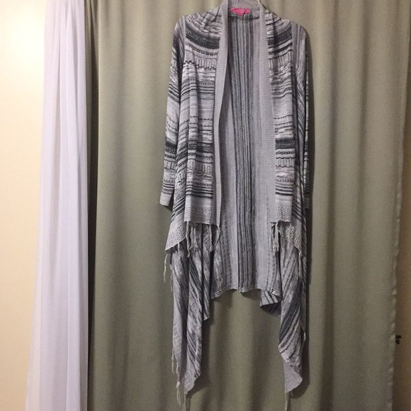 curve revolution Sweaters - Very cute gray, black and white cardigan